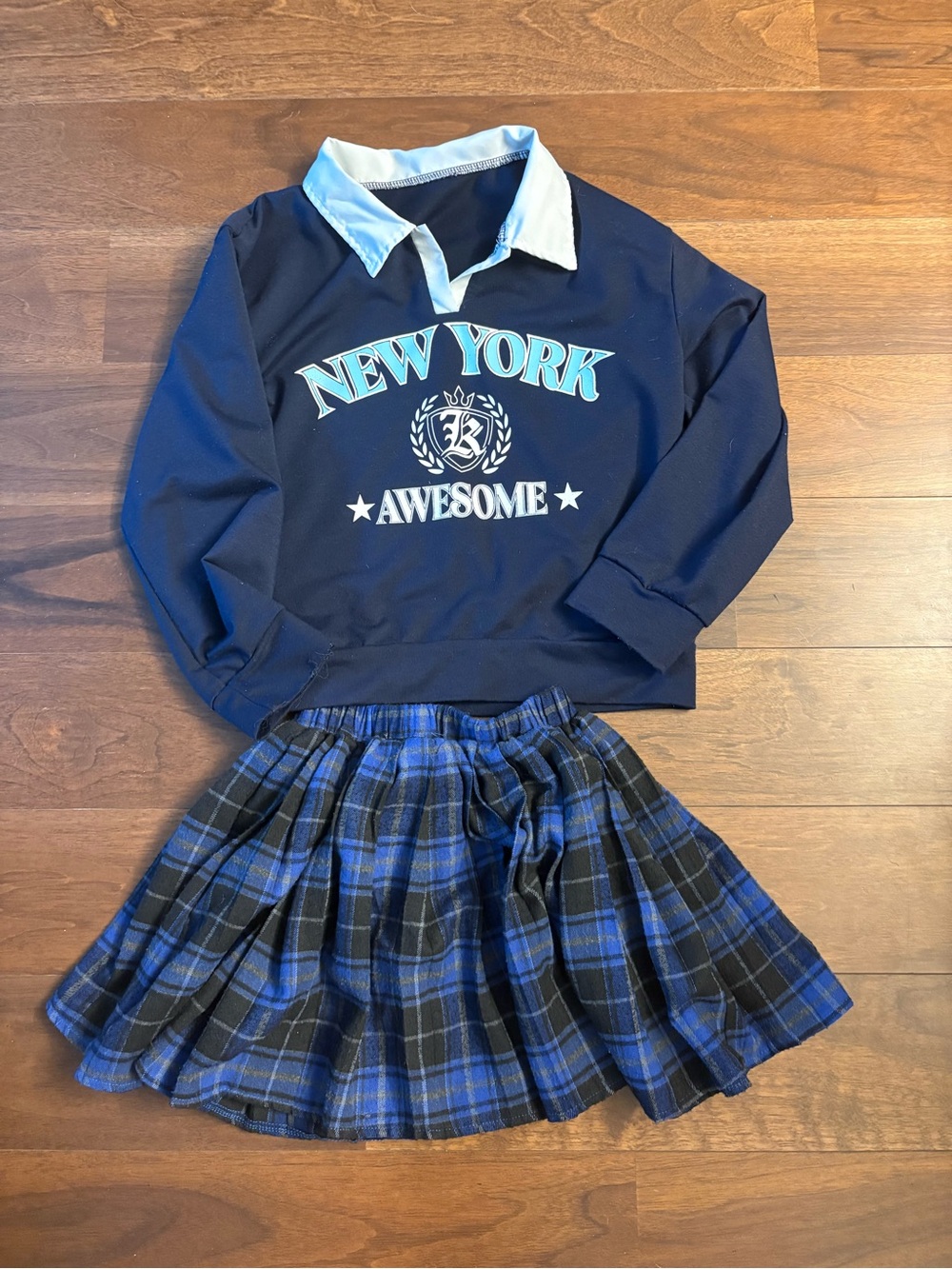 NWOT Girl 8/9 blue ‘New York' Set